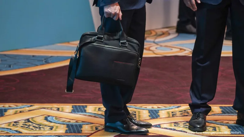 В Казахстане введены внезапные проверки чиновников, включая акимов и министров, на употребление запрещенных веществ. Заместитель председателя Агентства подтвердил, что механизм проверки будет действовать в отношении всех уровней государственной власти. Уральске