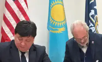 Казахстан и США подписали меморандум о сотрудничестве в авиационном образовании