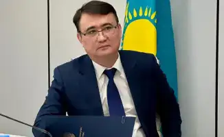 Обсуждение социально-экономических вопросов на приеме граждан у Эрнара Ержанова