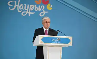 Президент Казахстана подчеркивает важность духовного обновления и социальной ответственности молодежи в поздравлении с Наурызом