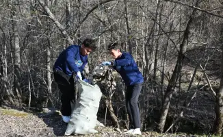 Экологическая акция по уборке и сортировке отходов в Жетісу