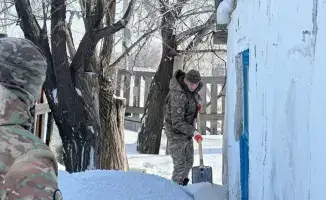 Военные и спасатели объединяются для борьбы с наводнениями в Аркалыке