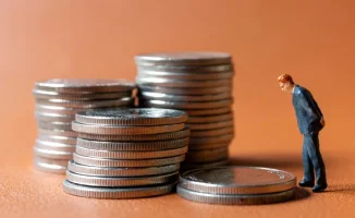 Средняя зарплата госслужащих в Казахстане: новые данные от Агентства по делам государственной службы