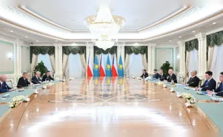 Токаев и премьер Чехии обсудили сотрудничество в области энергетики и визового режима