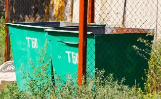 В ЗКО мусорные контейнеры под прицелом: видеокамеры следят за чистотой, как стражи порядка на посту