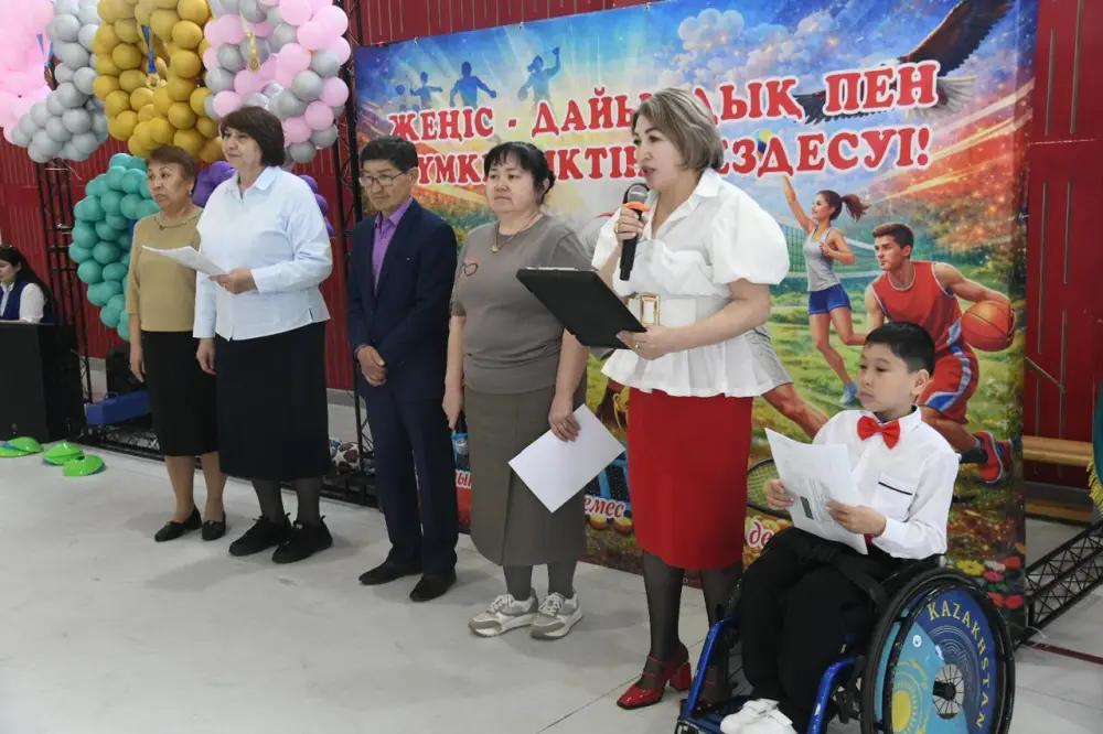 «Таза Қазақстан»: спортивный праздник для особенных детей провели в столичной школе (8)