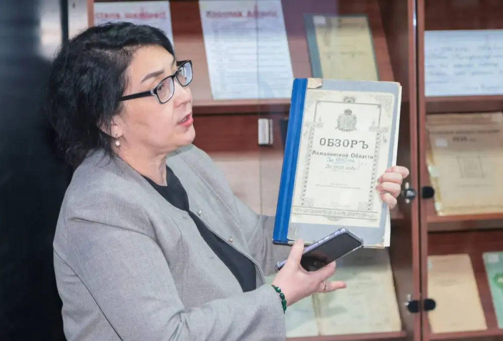 МВД на книжной волне: чтение как профессия! Уральске