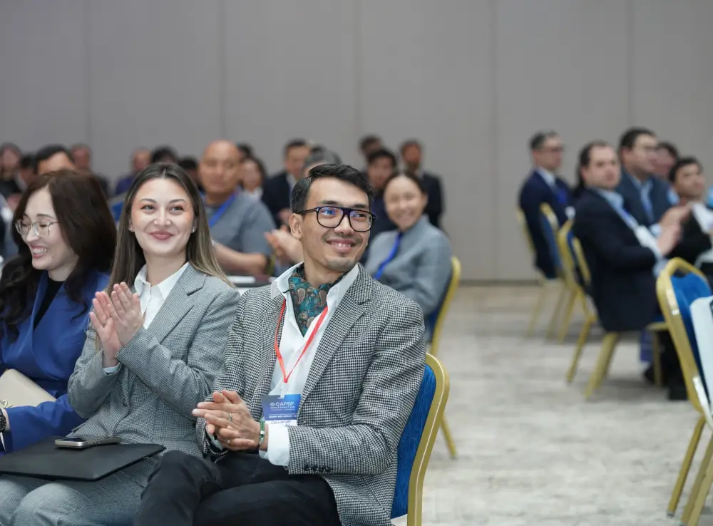 В ТУРКЕСТАНЕ НАЧАЛ РАБОТУ МЕЖДУНАРОДНЫЙ ФОРУМ «БАНКИ И ФИНТЕХ–2026» (5)