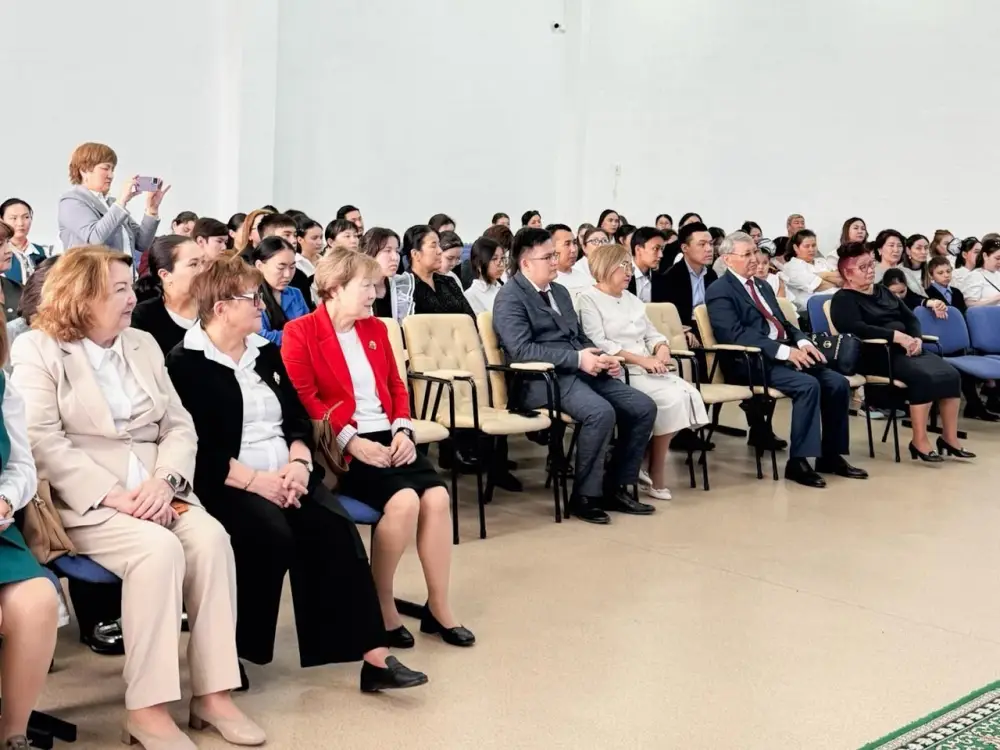 Международный фестиваль Kitap Fest: поддержка чтения среди школьников в столице Уральске