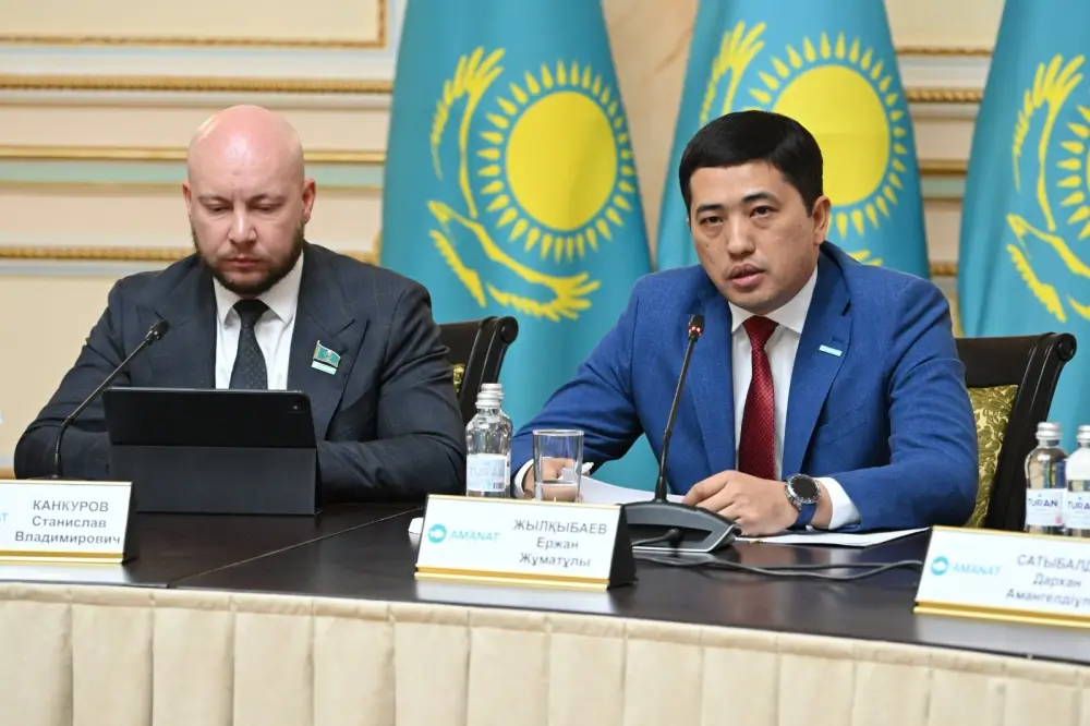Форум в Алматы обсуждает улучшение жизни горожан и ремонт многоквартирных домов Уральске