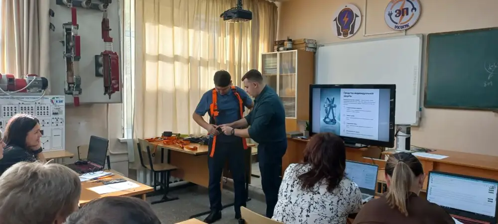 Курсы повышения квалификации прошли для педагогов колледжей (2)