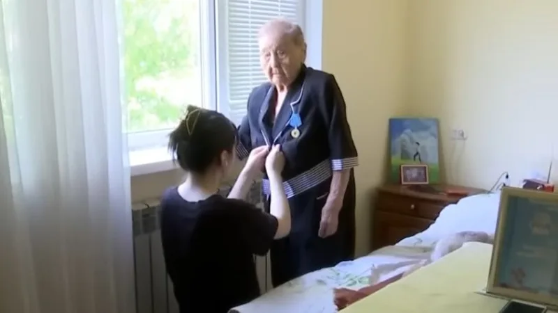 Уральск: 96-летняя труженица тыла осталась без поздравлений и выплат к 9 Мая Уральске