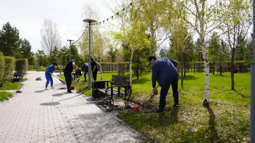 Прокуроры приняли участие в акции «Таза Қазақстан» (5)