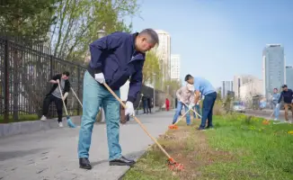 Субботник: министерство за чистоту и порядок!