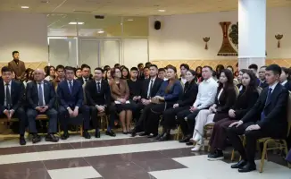 Встреча председателя Агентства с молодежью Западно-Казахстанской области: новые перспективы для выпускников и признание ветеранов госслужбы