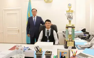 Вдохновение в сердцах: Ербол Карашукеев чествует победителей проекта «Ой шебері»