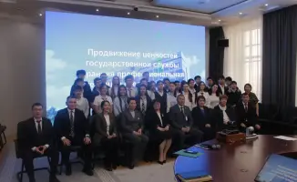 Госслужба в Костанае: школьники встречаются с успехом