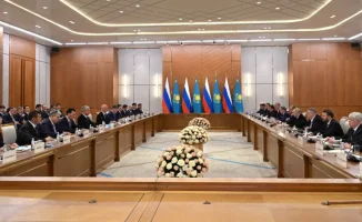 На одной волне: Токаев и Путин синхронизируют часы в Астане