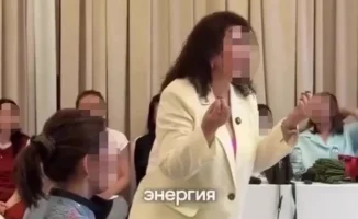 Депутат Мажилиса Нурсултан Байтилесов прокомментировал скандальный тренинг в Алматы, на котором использовался ненормативный язык. Фрагмент мероприятия, ставший вирусным в сети, вызвал общественное возмущение и привлёк внимание парламентариев.