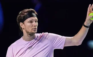 Александр Бублик, преодолев трудности, вышел в полуфинал турнира ATP 250 в Женеве, укрепив свои позиции в мировом теннисе и подтвердив статус лучшего теннисиста Казахстана.