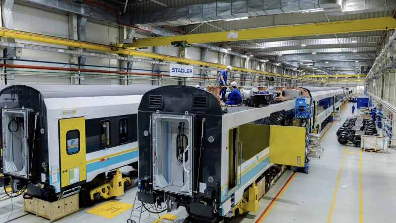 Задержка поставок вагонов Stadler угрожает развитию пассажирских перевозок в Казахстане Уральске