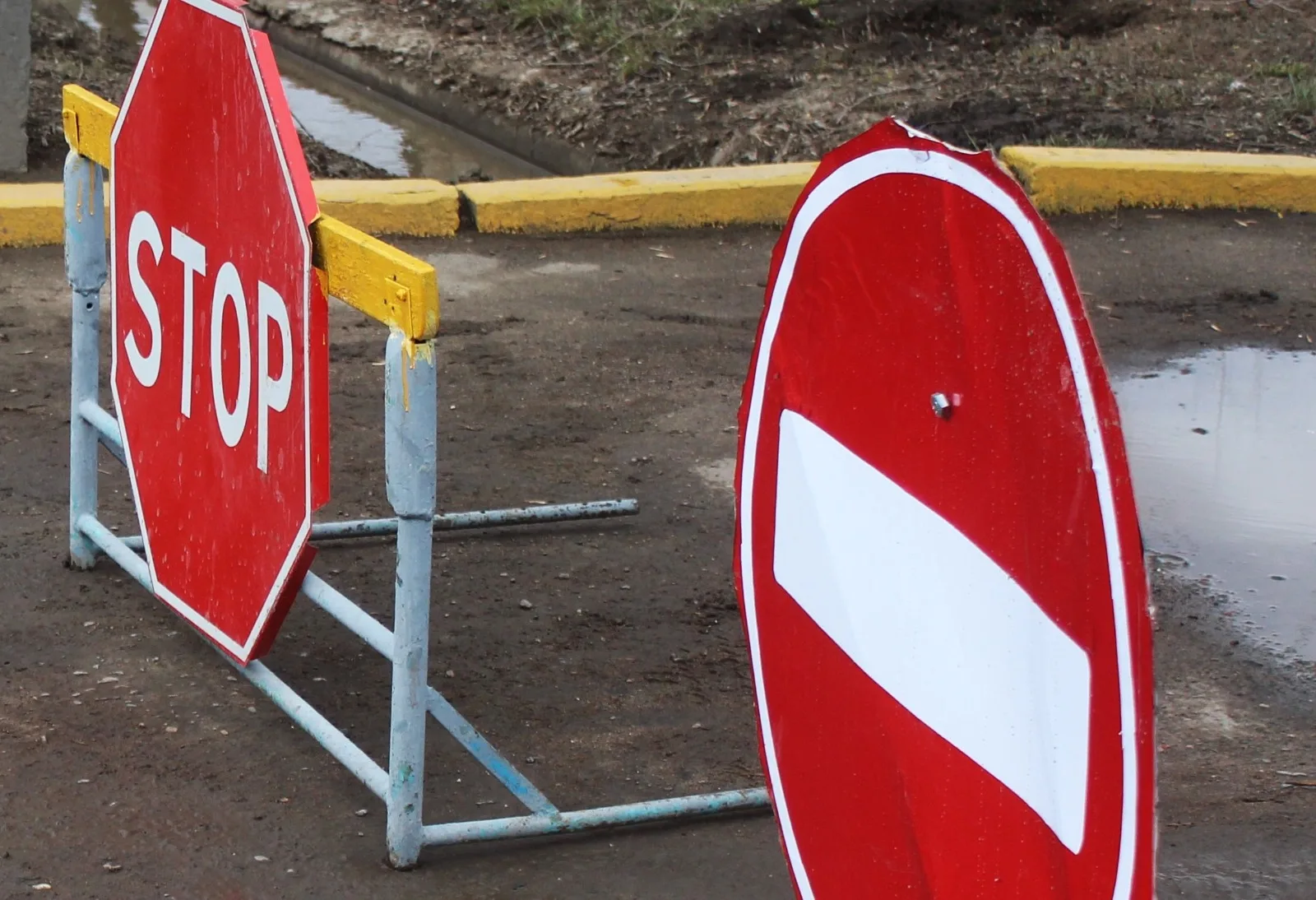 В Уральске продолжаются ремонтные работы: улица будет перекрыта ежедневно для обеспечения безопасности и качественного выполнения работ. Уральске