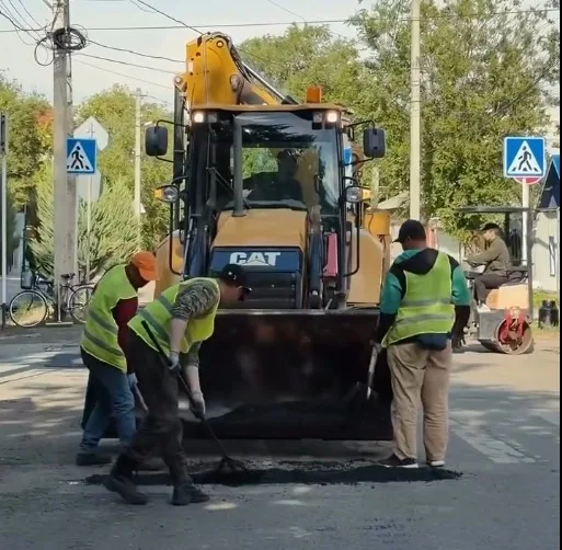 Урал становится уютнее: обновление 58 улиц и моста в городе Уральске